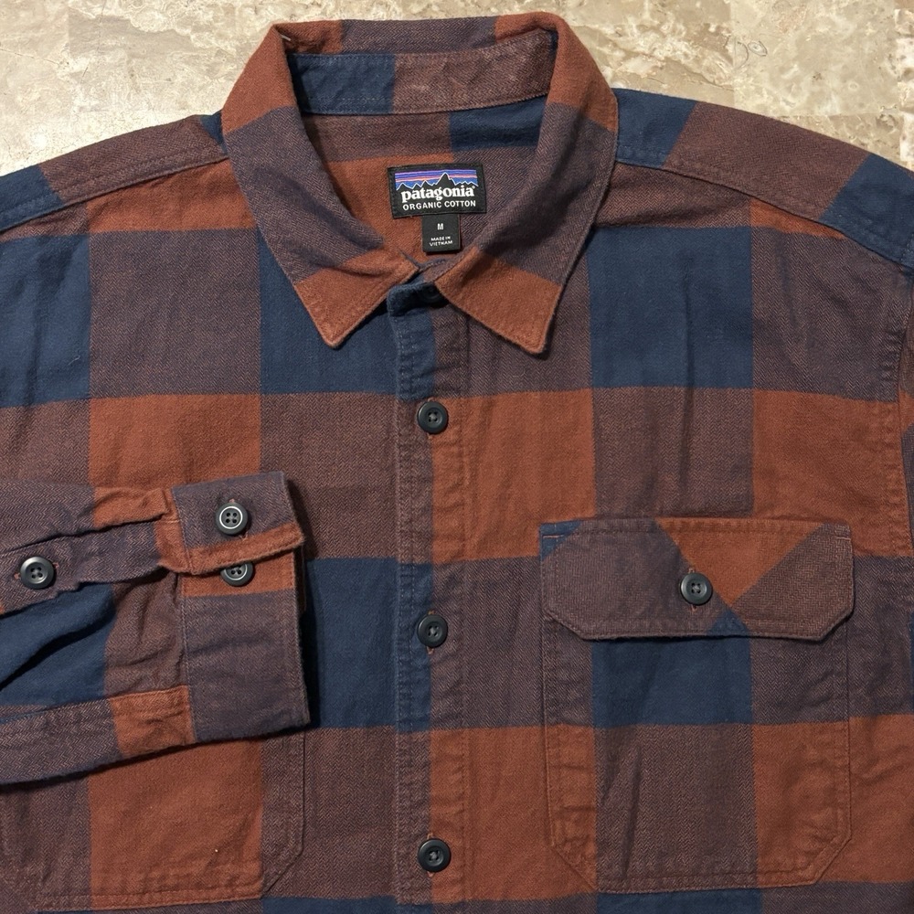 Patagonia Fjord Flannel Shirt Mens Medium Midweight Long Sleeve Plaid 42400